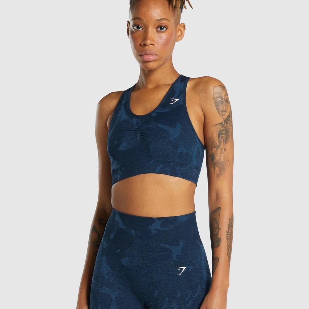 Adapt camo seamless racer back sports bra - size L (discounted shipping)
